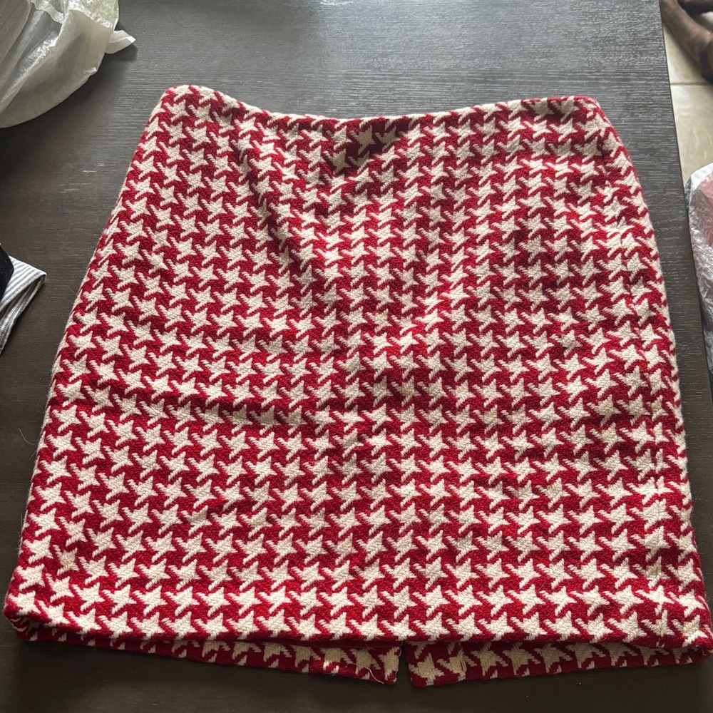 Talbots Red and Cream Houndstooth Pencil Skirt